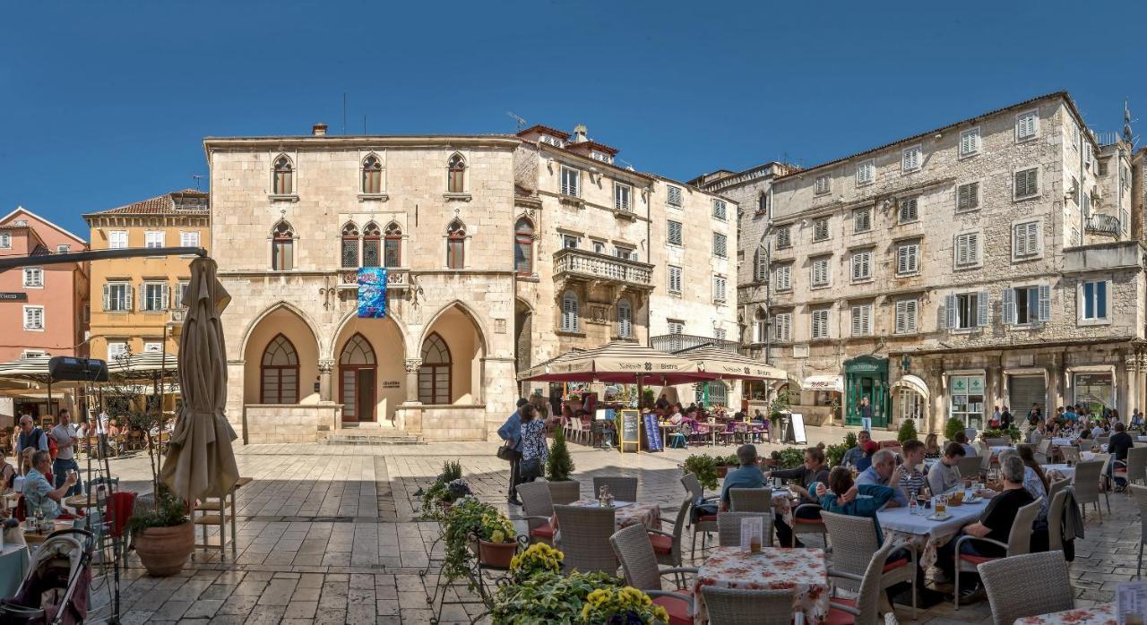 Luxury Studio Apartment Eminence Split In The Old Center Of Split On Pjaca Square ภายนอก รูปภาพ